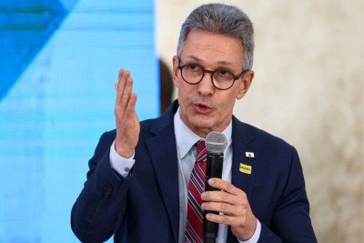 O ex-governador de Minas Gerais atribuiu &agrave; esquerda a ideia de que trabalho de crian&ccedil;as atrapalha o desenvolvimento -  (crédito: Foto: Marcelo Camargo/Ag&ecirc;ncia Brasil)