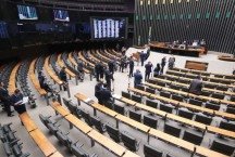 O desafio dos partidos para cumprirem cláusulas legais e manterem acesso aos fundos