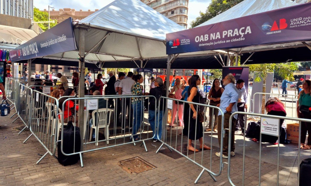 OAB-MG dá início a atendimento gratuito para a população na Praça Sete