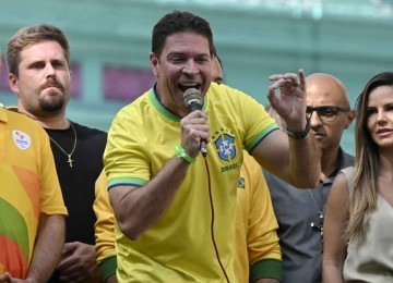 Alexandre Ramagem foi preso e libertado pelo sistema de imigração dos EUA
 -  (crédito: MAURO PIMENTEL/AFP)