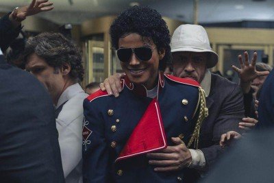 Por que filme sobre Michael Jackson 'tem tudo para ser o pior de 2026', segundo crítico da BBC -  (crédito: BBC)