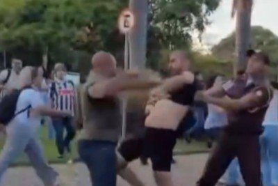 Douglas Garcia trocou socos com estudantes na UFMG -  (crédito: Reprodução/Redes sociais)