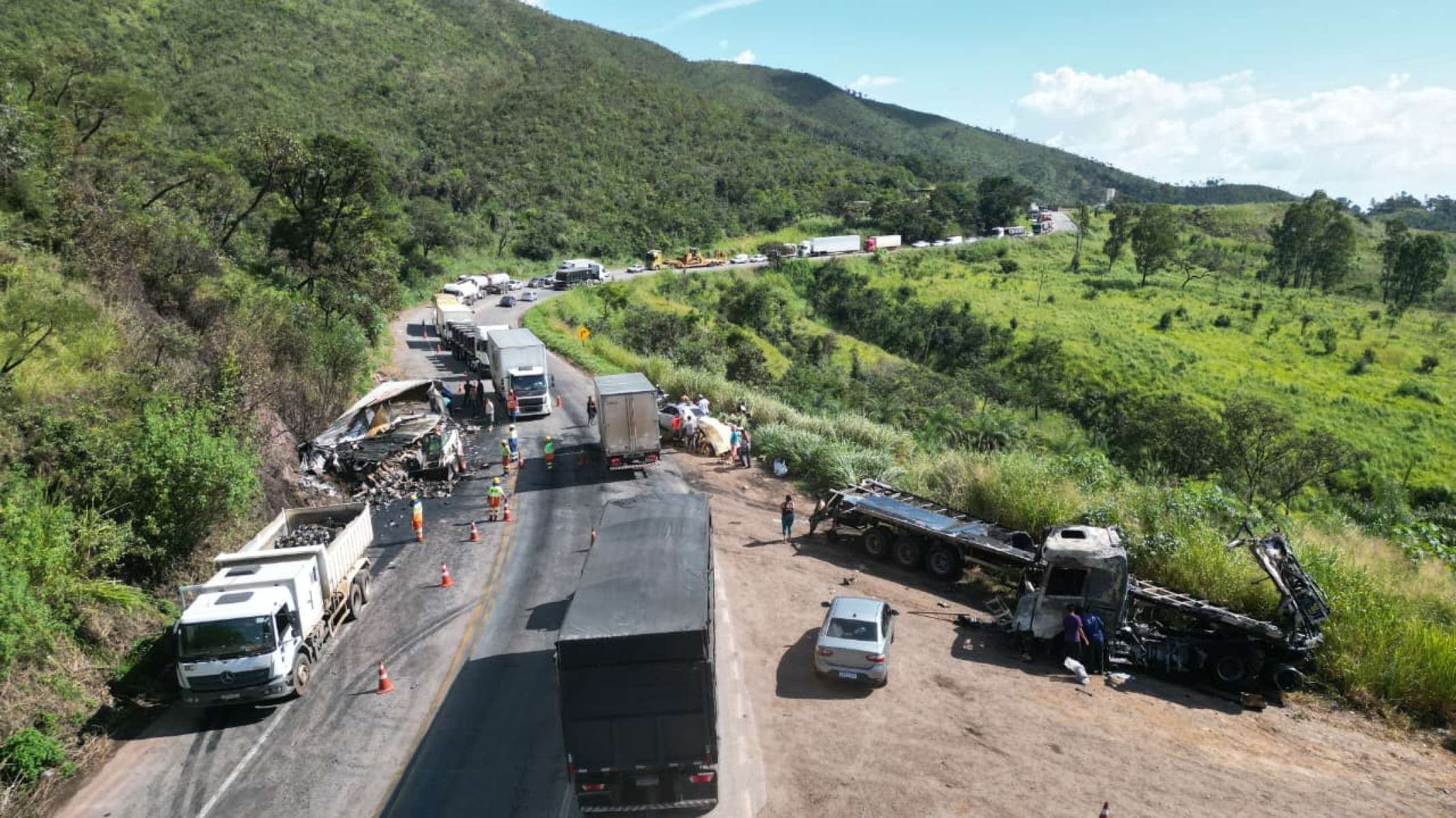 O caminh&atilde;o teve perda total