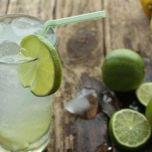 Limão em jejum virou tendência, mas faz diferença? A ciência por trás do hábito que promete desintoxicar o corpo - Portal Giro 10