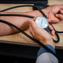 Peso em alta, pressão também: saiba a relação entre obesidade e hipertensão - FreePik