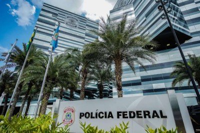 Sede da Polícia Federal (PF) em Brasília (DF) -  (crédito: Rafa Neddermeyer/Agência Brasil)
