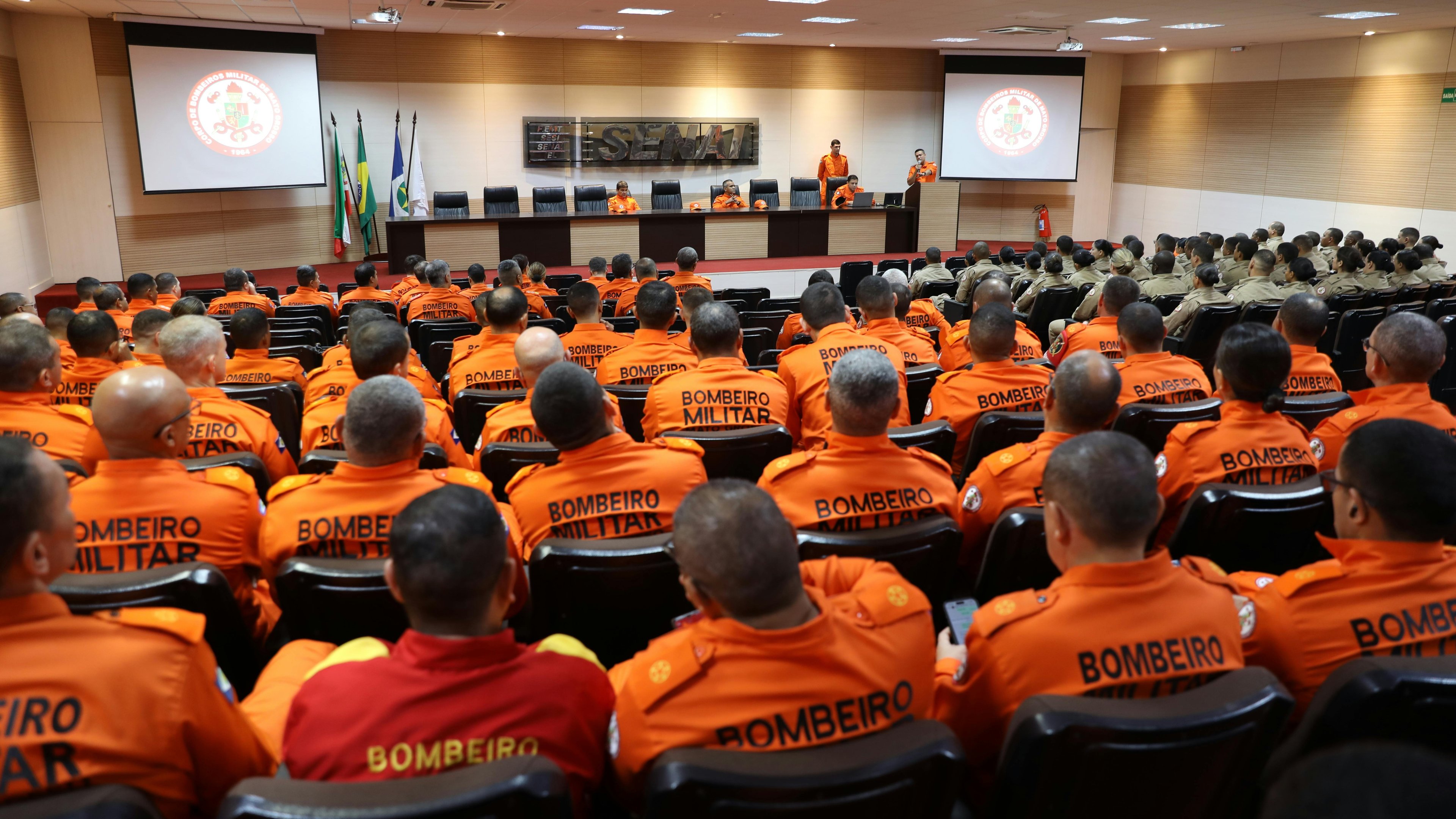 Salário, rotina e riscos: como é a vida de um bombeiro militar no Brasil - Pexels/ Bombeiros MT