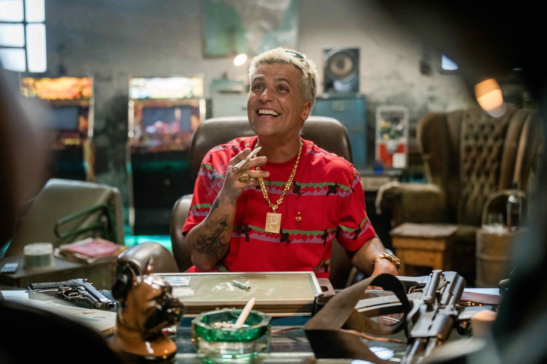 Bruno Gagliasso entra na s&eacute;rie no papel de Playboy, um novo e violento l&iacute;der do Comando. 
