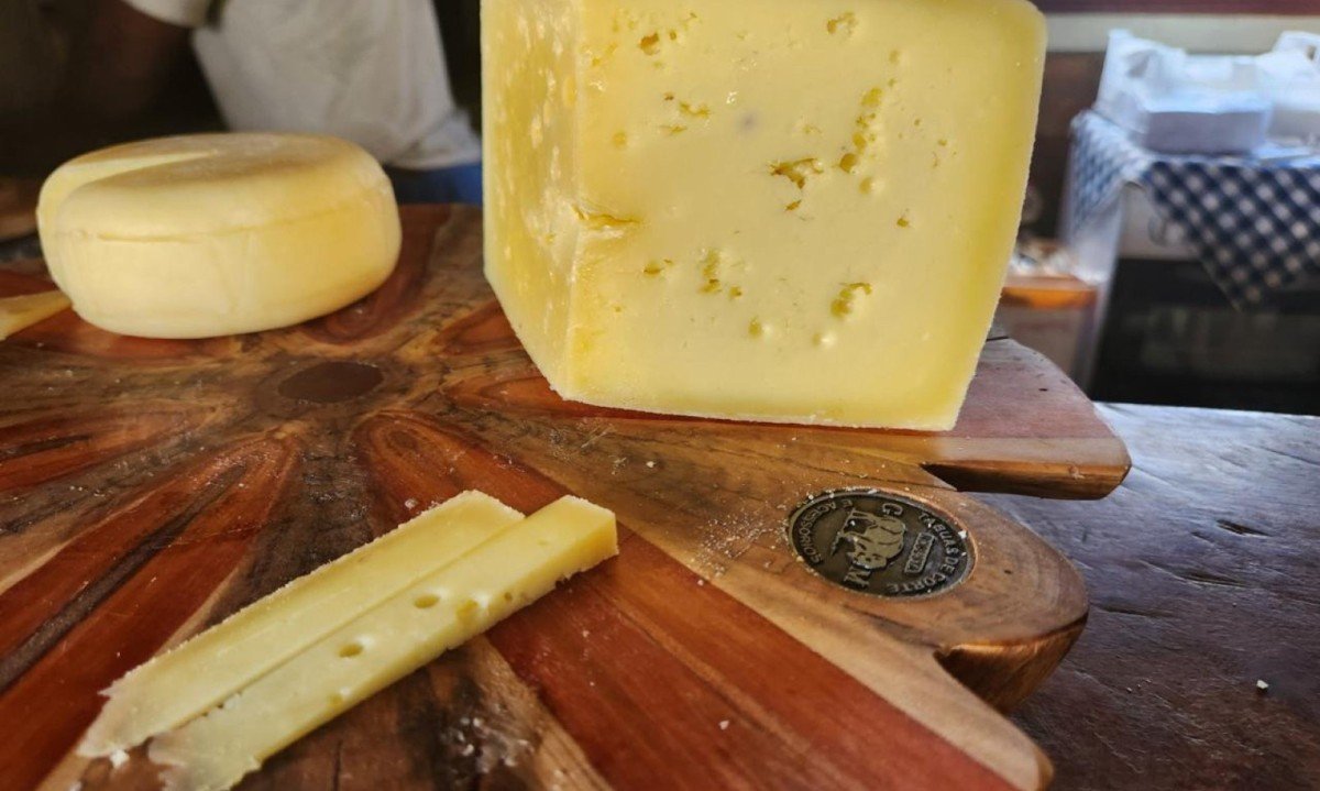 Rota do Queijo, a regi&atilde;o da Mantiqueira de Minas tem se destacado pela produ&ccedil;&atilde;o artesanal e pela conex&atilde;o entre produtores locais e visitantes