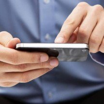 O vício em notificações: como dopamina, recompensas variáveis e a incerteza das mensagens sequestram sua atenção no celular - Portal Giro 10
