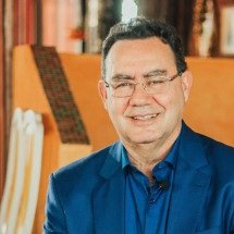 Augusto Cury diz que, se eleito presidente, pode acabar com a fome mundial e mediar guerra de Putin e Zelenski: 'Sou especialista em pacificação' - Divulgação