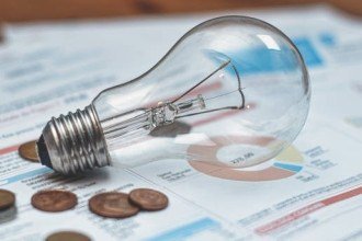 7 aparelhos inteligentes para ter em casa e reduzir a conta de luz