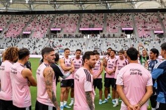 Inter Miami inaugura estádio, e Messi se impressiona; veja fotos