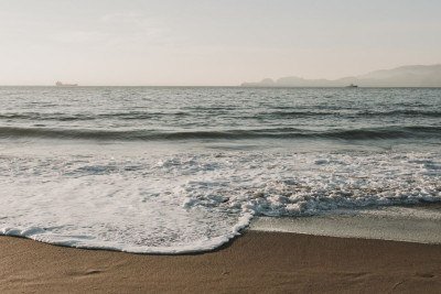 Aten&ccedil;&atilde;o &agrave;s ondas e ao mar: as correntes de retorno representam um dos maiores perigos nas praias brasileiras. -  (crédito: r Vlada Karpovich de Pexels)