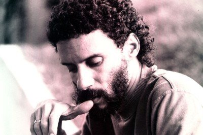 Além de perder a mãe com tuberculose, Gonzaguinha também sofreu com a doença -  (crédito: Wilton Montenegro/Divulgação)