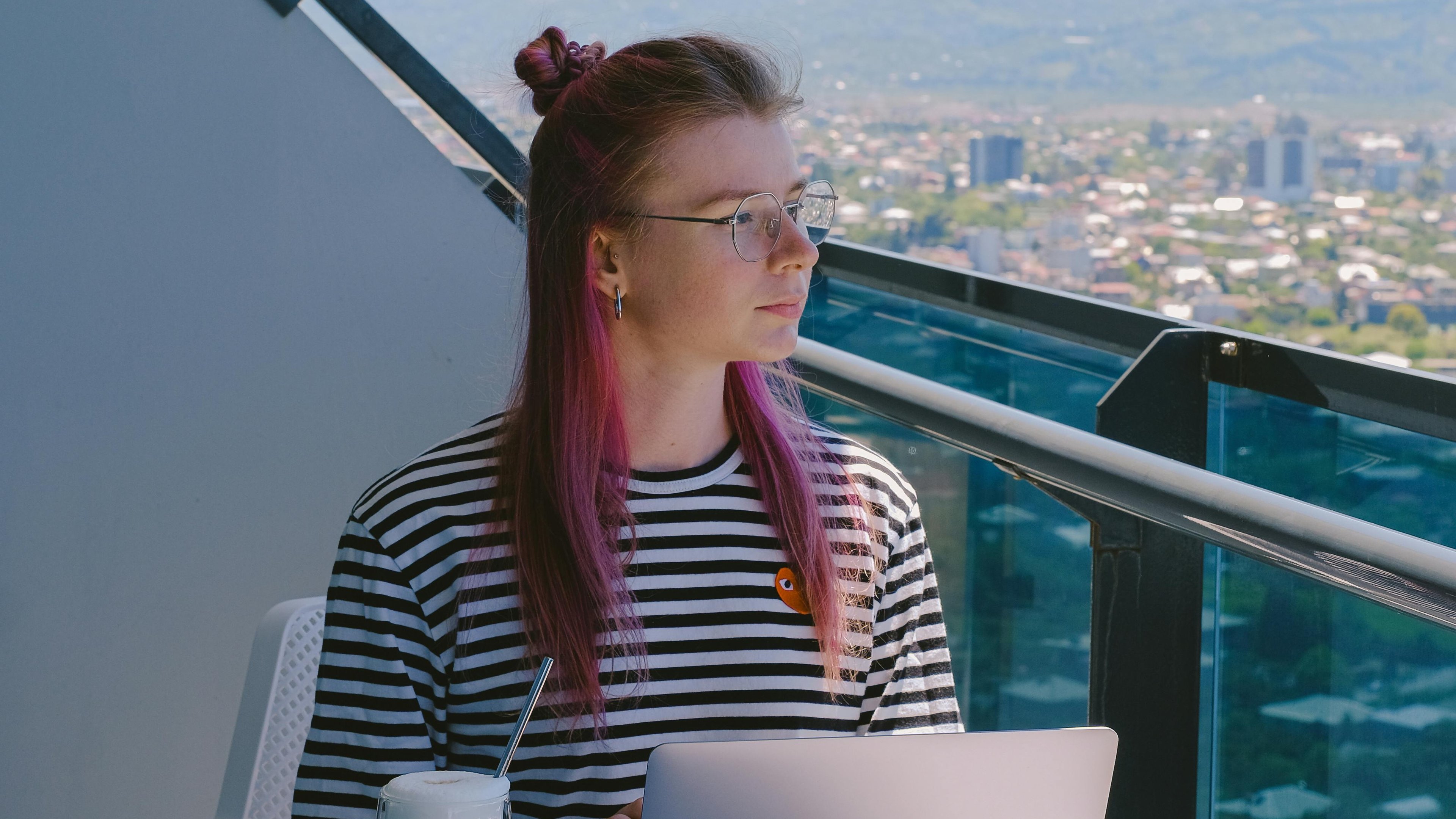 Visto de nômade digital: como trabalhar legalmente em outros países? - Pexels/ Anna Shvets