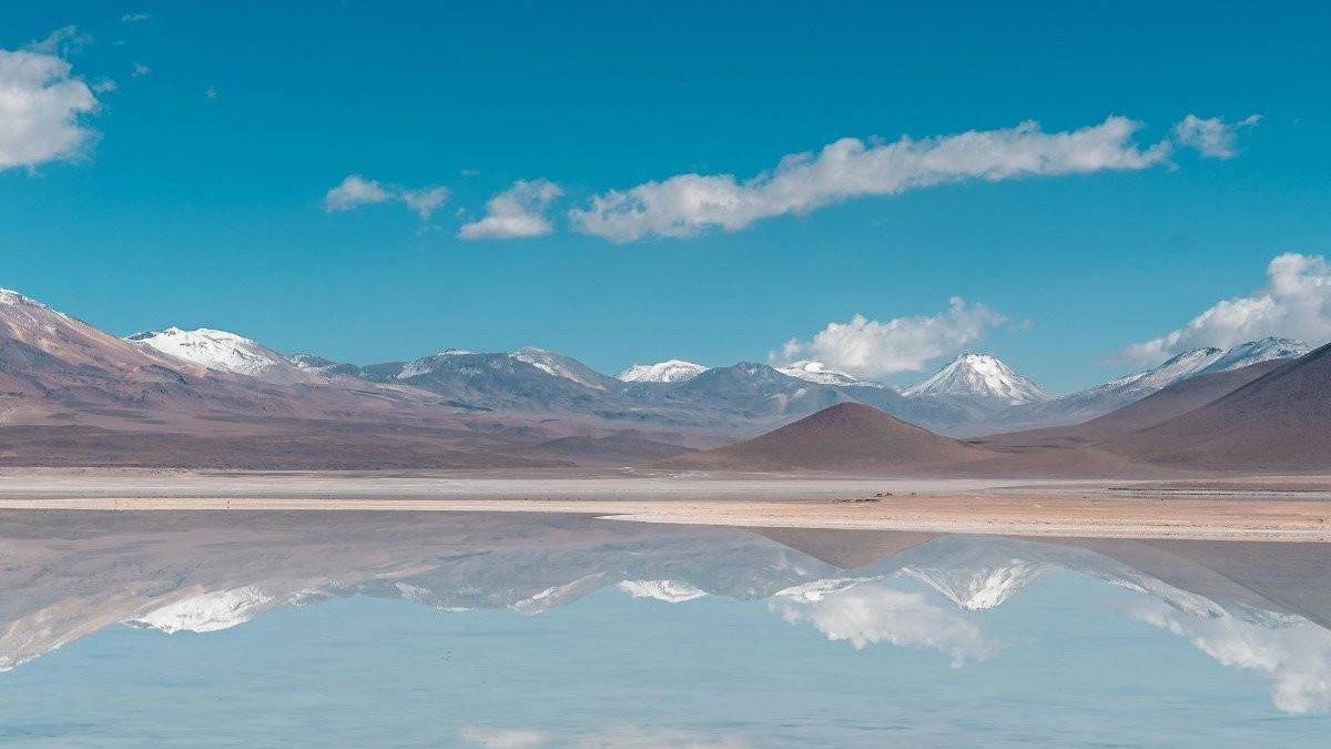 Paisagens deslumbrantes como esta s&atilde;o a recompensa para quem busca aventura e economia em uma viagem pela Bol&iacute;via. -  (crédito: Willian Justen de Vasconcellos de Pexels)