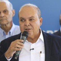 A aposta de Ibaneis para tentar garantir vaga na chapa bolsonarista em Brasília