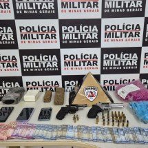 Operação: líder do tráfico e suspeito de homicídio são presos com drogas - PMMG/Divulgação