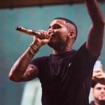 Cantor é baleado em ataque a tiros após show em São Paulo - Redes Sociais