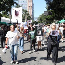 BH: protesto na Feira Hippie cobra justiça por Orelha e outros casos - Marcos Vieira /EM/DA. Press