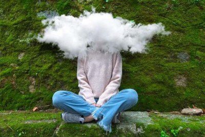 Estudos mostraram que sonhar com um problema pode nos ajudar a resolvê-lo -  (crédito: BBC)