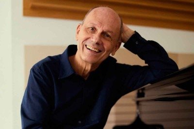 José Miguel Wisnik diz que gostou de experimentar um projeto do tamanho reduzido de um EP e considera o trabalho na 'justa medida'   -  (crédito: Pablo Saborido/Divulgação)