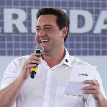 Ratinho Jr. declara apoio a Flávio no 2º turno: ‘Vamos caminhar juntos’ - Foto: Geraldo Bubniak/AEN