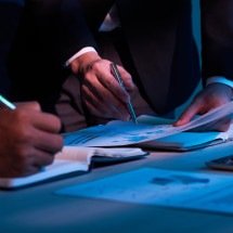 Eficiência pública enfrenta entraves técnicos e políticos - DINO