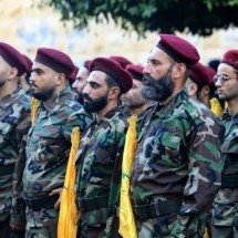 Hezbollah usará 'esquadrões suicidas' contra Israel no Líbano, diz site - AFP