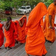 Sri Lanka prende 22 monges com 110 kg de maconha em aeroporto - ISHARA S. KODIKARA / AFP