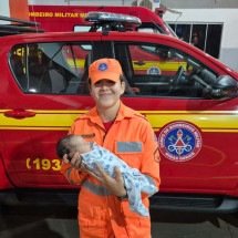 Bombeiro salva a vida de recém-nascido que engasgou no Triângulo Mineiro - Corpo de Bombeiros/Divulgação
