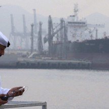 Emirados Árabes Unidos abandonarão a Opep a partir de maio - Foto por KARIM SAHIB / AFP