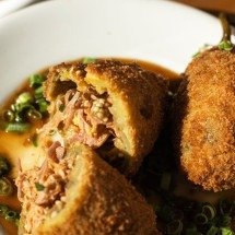 Guia gastronômico de Gregório Duvivier em BH; veja por onde ele passou - Luisa Macedo/Divulgação