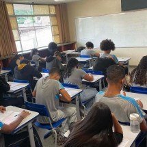 Salário dos professores: veja os estados que pagam acima do piso nacional - Reprodução/Escola Estadual Bolívar Tinoco Mineiro