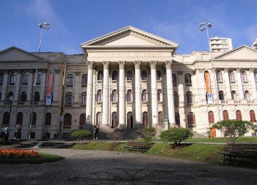 A UFPR tenta identificar se os autores das mensagens são alunos da universidade -  (crédito: UFPR/Divulgação)