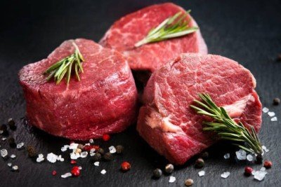 A escolha de cortes nobres e o uso de temperos adequados s&atilde;o essenciais para elevar a experi&ecirc;ncia de um churrasco de alto n&iacute;vel. -  (crédito: iStock)