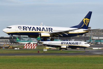 Aviões da Ryanair em operação -  (crédito: Anna Zvereva/Flickr)