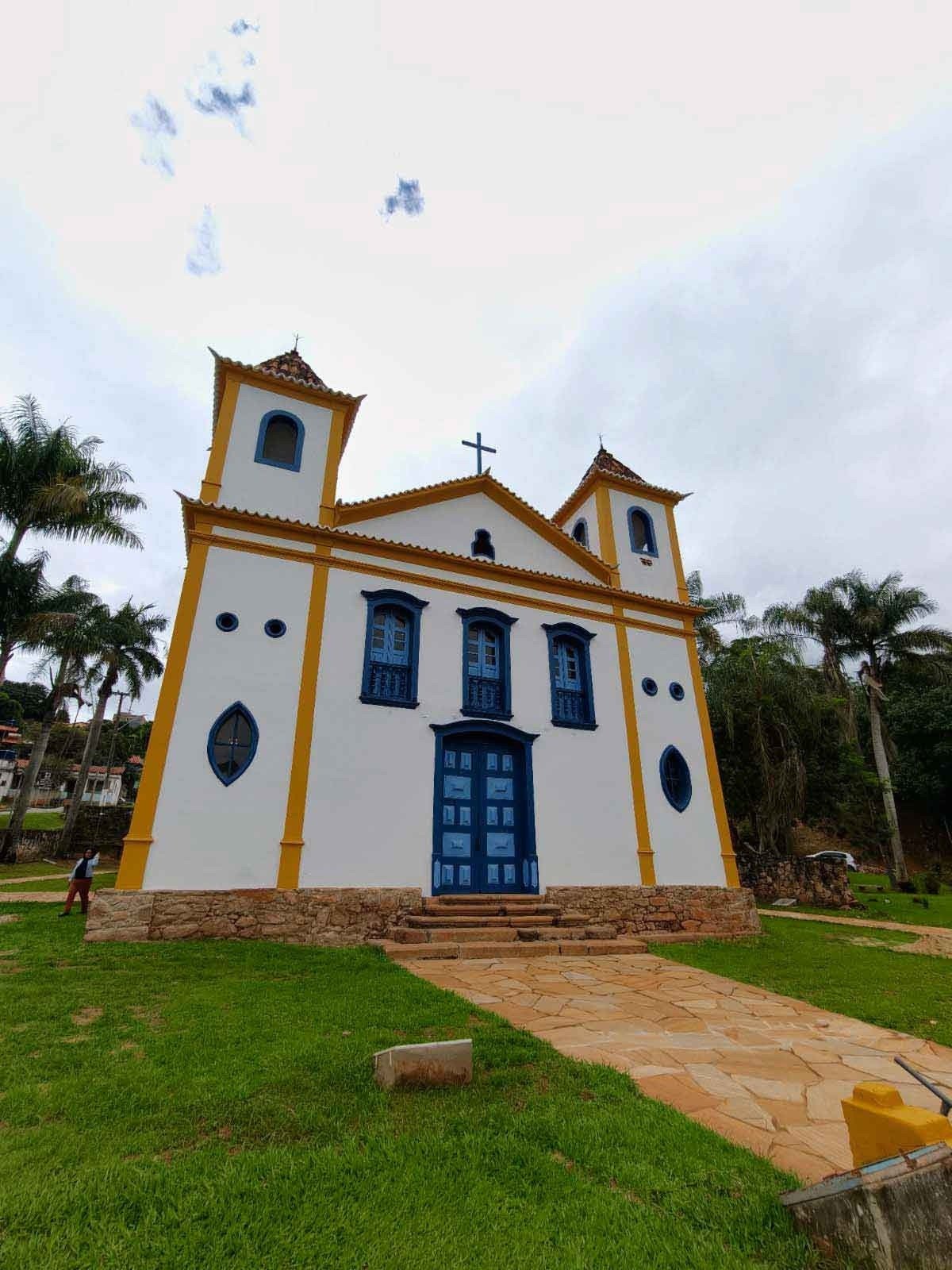 Fachada da igreja: recursos para restaura&ccedil;&atilde;o vieram do MPMG, Prefeitura de Brumadinho e iniciativa privada, por meio da Lei Rouanet