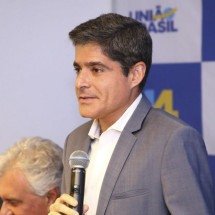 Na Bahia, nem o prestígio de Lula torna Jerônimo favorito contra ACM, aponta Quaest