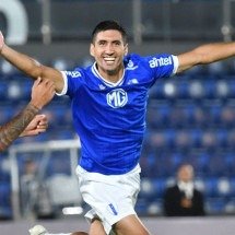 Lateral-direito ex-Botafogo é o artilheiro da Libertadores com três gols - No Ataque Internacional