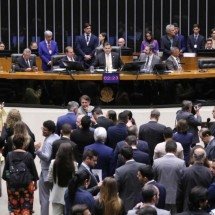 Congresso derruba veto ao PL da Dosimetria em mais uma derrota para o governo Lula
