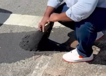 Remendo se esticou bastante ao ser puxado  -  (crédito: Instagram/Reprodu&ccedil;&atilde;o)