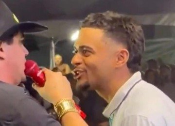 Vou dar um murro na sua costela: cantor Natanzinho Lima enfrenta ameaça no palco -  (crédito: Tupi)