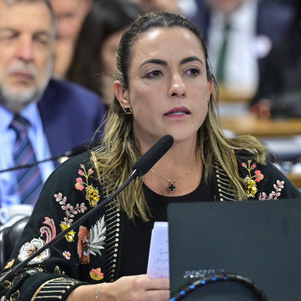 Thronicke fala em 'golpe parlamentar' após derrota do governo no Senado