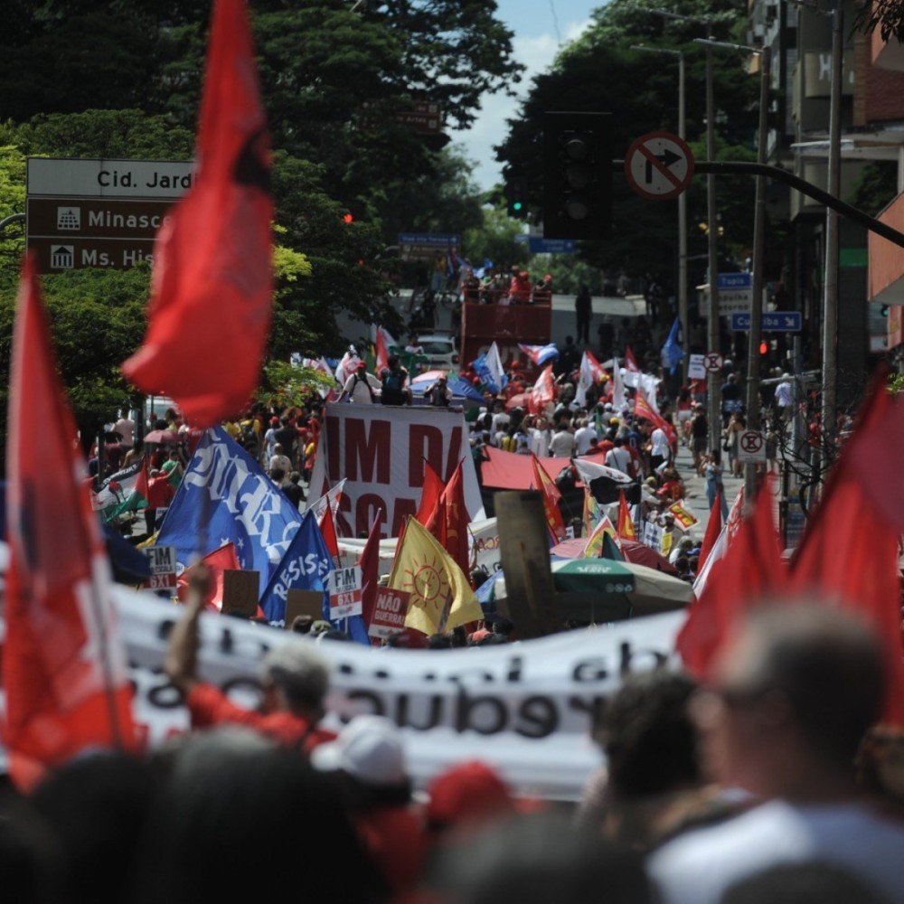 Defesa pelo fim da escala 6x1 marca Dia do Trabalhador em BH