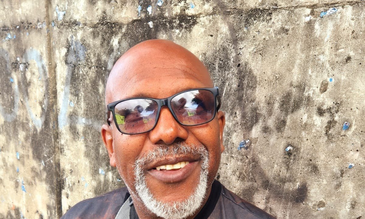 L&uacute;cio Fernandes na Missa do Trabalhador celebrada em Contagem-Jair Amaral/EM/D.A Press