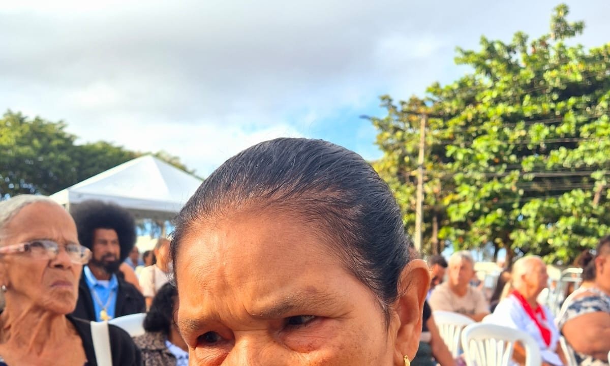 Maria Domingos dos Santos na Missa do Trabalhador celebrada em Contagem-Jair Amaral/EM/D.A Press