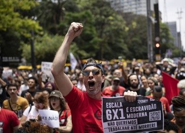 São Paulo, Belo Horizonte e Rio de Janeiro tem atos em defesa do fim da escala 6x1, bandeira do presidente Lula 
     -  (crédito: Bruno Santos/Folhapress)