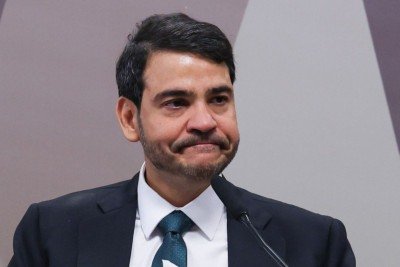 Setores do Planalto consideram insustentável a permanência de Messias na AGU -  (crédito: Foto: Lula Marques/ Agência Brasil)